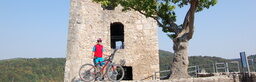 Turm der Burgruine Neideck im Wiesenttal der Fränkische Schweiz